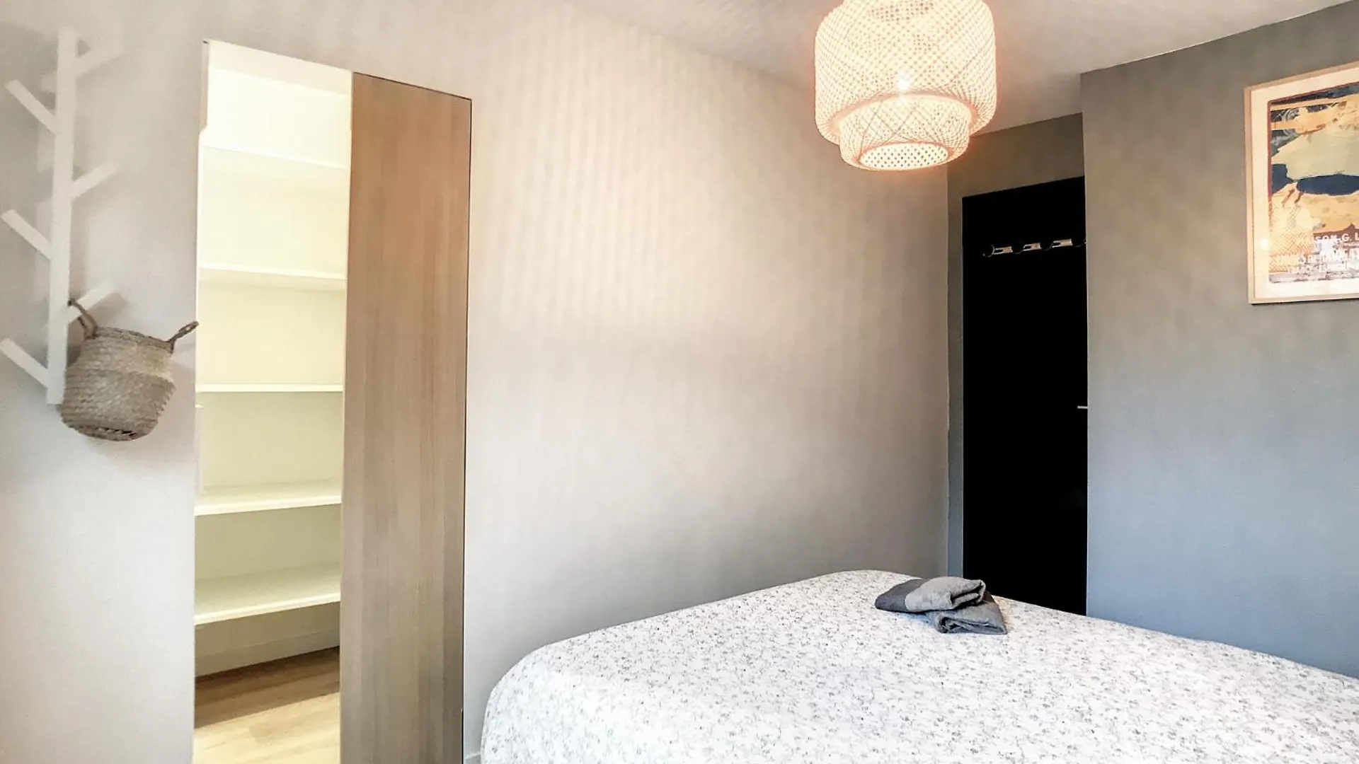 Apartment Appartement Ancely Tout Neuf Deco Aero - Parking Gratuit - Proche Blagnac Toulouse